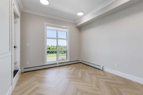 516-330 Dieppe Drive Sw, Calgary, AB - Indoor Photo Showing Other Room
