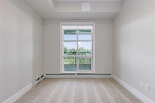 516-330 Dieppe Drive Sw, Calgary, AB - Indoor Photo Showing Other Room