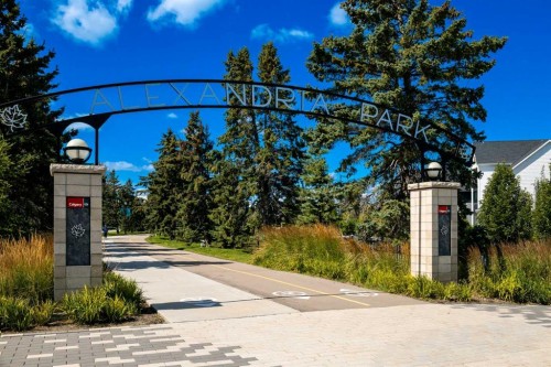 607-330 Dieppe Drive Sw, Calgary, AB - Outdoor