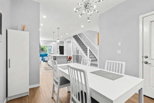 3304 2 Street Ne, Calgary, AB - Indoor Photo Showing Dining Room