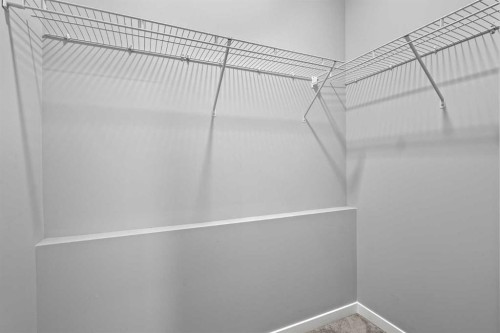 3304 2 Street Ne, Calgary, AB - Indoor With Storage