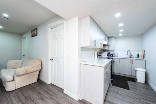 33 Marth'S  Meadow Place Ne, Calgary, AB - Indoor
