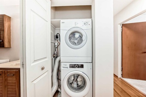 3408 Boulton Road Nw, Calgary, AB - Indoor Photo Showing Laundry Room