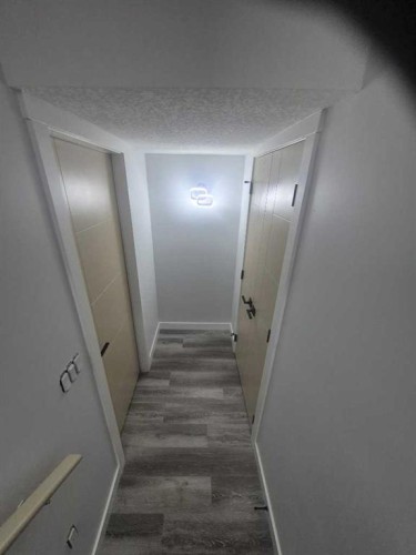 47 Lake Street, Rural Red Deer County, AB - Indoor Photo Showing Other Room