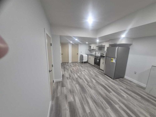 47 Lake Street, Rural Red Deer County, AB - Indoor