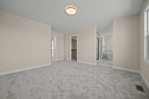 462 Kinniburgh Loop, Chestermere, AB - Indoor Photo Showing Other Room