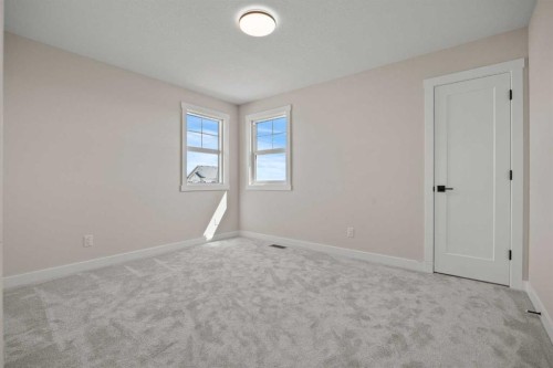 462 Kinniburgh Loop, Chestermere, AB - Indoor Photo Showing Other Room