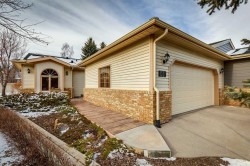 140 Shawnee Rise SW Calgary, AB T2Y 2S3