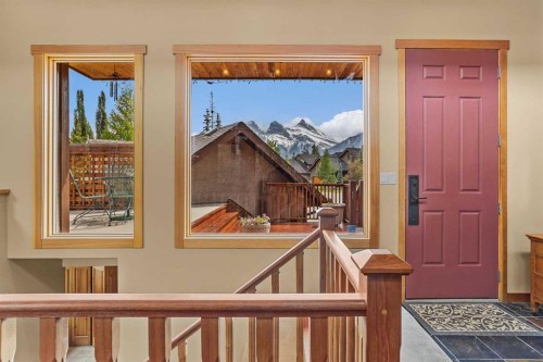 214 Eagle Point, Canmore, AB - Indoor Photo Showing Other Room