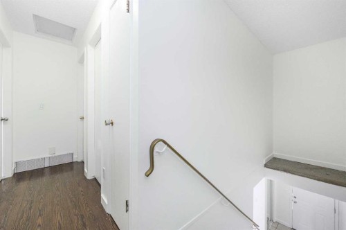 51 Whitworth Way Ne, Calgary, AB - Indoor Photo Showing Other Room
