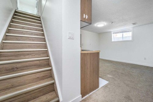 51 Whitworth Way Ne, Calgary, AB - Indoor Photo Showing Other Room
