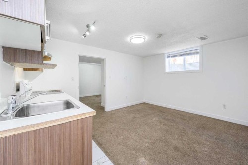 51 Whitworth Way Ne, Calgary, AB - Indoor