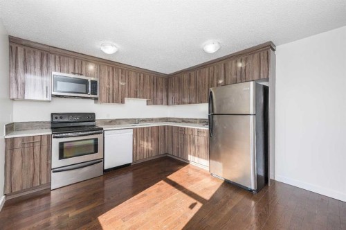51 Whitworth Way Ne, Calgary, AB - Indoor Photo Showing Kitchen