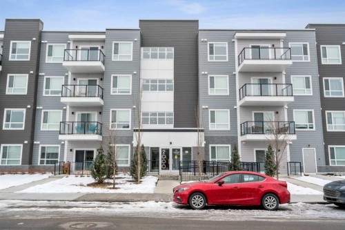 2411-33 Carringham Gate Nw, Calgary, AB - Outdoor With Facade