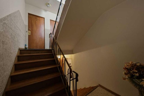 2428 14 Street Sw, Calgary, AB - Indoor Photo Showing Other Room