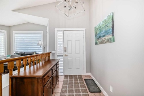 76 Riverside Way Se, Calgary, AB - Indoor Photo Showing Other Room