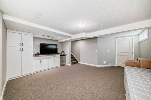 76 Riverside Way Se, Calgary, AB - Indoor