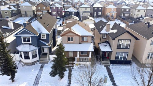 252 Saddlecrest Blvd Ne, Calgary, AB - Outdoor With Facade