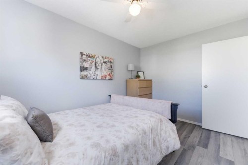 84 Mt Apex Green Se, Calgary, AB - Indoor Photo Showing Bedroom