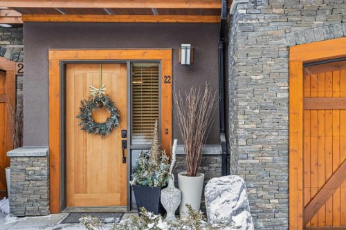 22 Streamside Lane, Canmore, AB - 