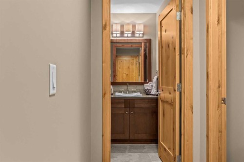 22 Streamside Lane, Canmore, AB - Indoor