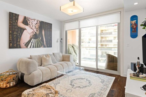 302-1029 15 Avenue Sw, Calgary, AB - Indoor Photo Showing Other Room