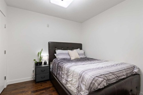 302-1029 15 Avenue Sw, Calgary, AB - Indoor Photo Showing Bedroom