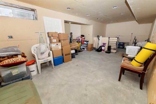 63 Hawkmount Green Nw, Calgary, AB - Indoor