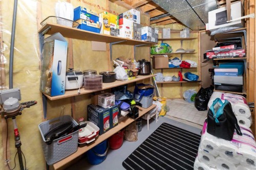 63 Hawkmount Green Nw, Calgary, AB - Indoor