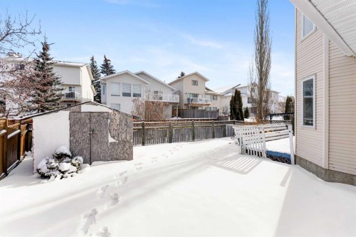 63 Hawkmount Green Nw, Calgary, AB - Outdoor