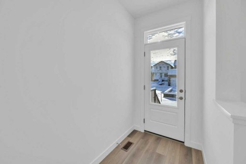 1115 Chinook Winds Circle Sw, Airdrie, AB - Indoor Photo Showing Other Room