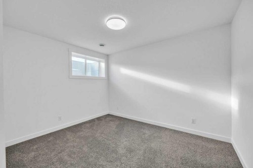 1115 Chinook Winds Circle Sw, Airdrie, AB - Indoor Photo Showing Other Room