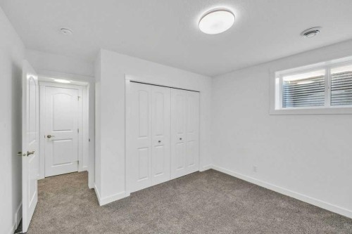 1115 Chinook Winds Circle Sw, Airdrie, AB - Indoor Photo Showing Other Room