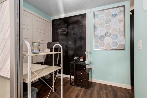 415 Saddlemont Boulevard Ne, Calgary, AB - Indoor