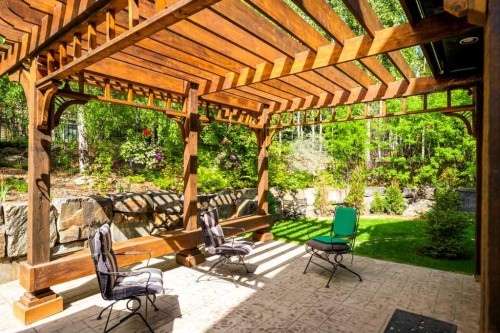 10 Spring Valley Place Sw, Calgary, AB 