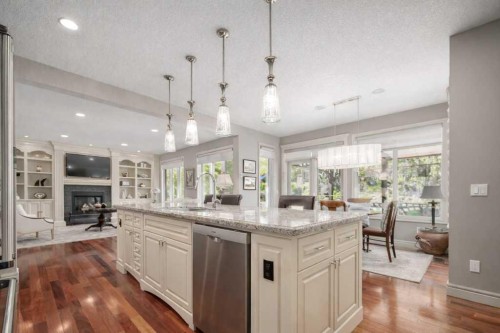 10 Spring Valley Place Sw, Calgary, AB 