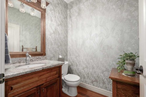 10 Spring Valley Place Sw, Calgary, AB 