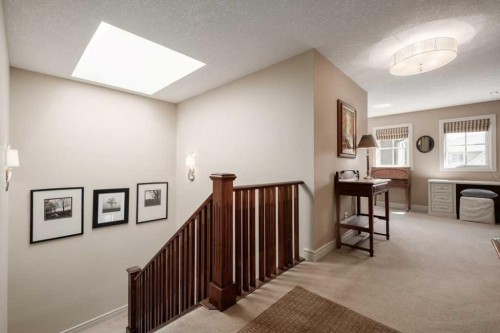 10 Spring Valley Place Sw, Calgary, AB 