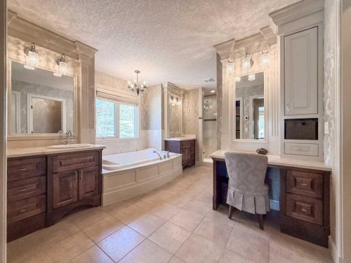 10 Spring Valley Place Sw, Calgary, AB 