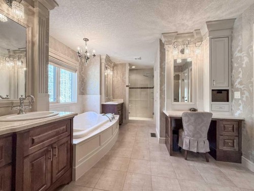 10 Spring Valley Place Sw, Calgary, AB 