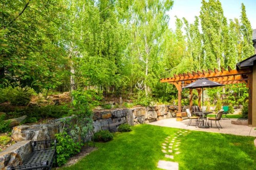 10 Spring Valley Place Sw, Calgary, AB 