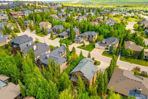 10 Spring Valley Place Sw, Calgary, AB 