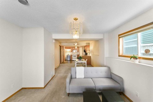 63 Anaheim Crescent Ne, Calgary, AB - Indoor