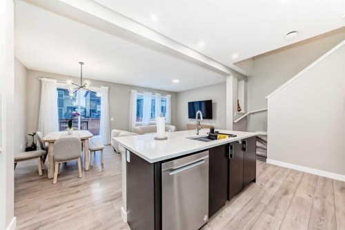 58 Setonstone Passage Se, Calgary, AB 