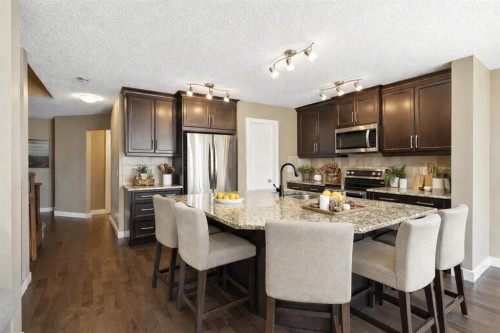 124 Kingsbridge Way Se, Airdrie, AB - Indoor