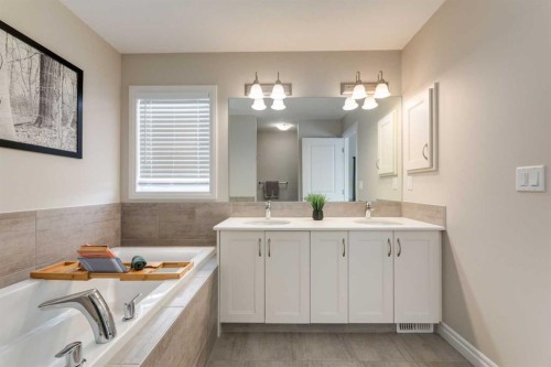 45 Nolanhurst Common Nw, Calgary, AB 