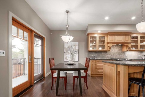 24 Aspen Meadows Green Sw, Calgary, AB - Indoor Photo Showing Dining Room
