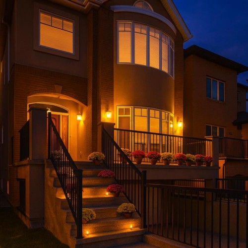 24 Aspen Meadows Green Sw, Calgary, AB - Indoor Photo Showing Other Room