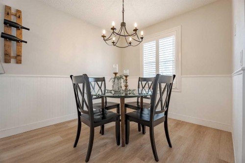 531 Deerpath Court Se, Calgary, AB - Indoor Photo Showing Dining Room