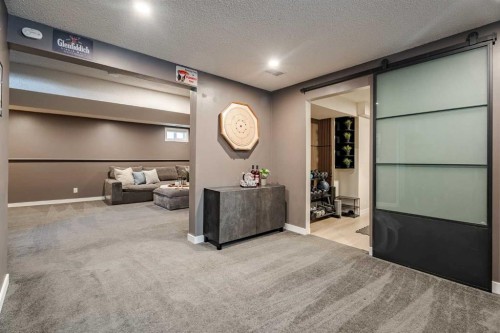 531 Deerpath Court Se, Calgary, AB - Indoor